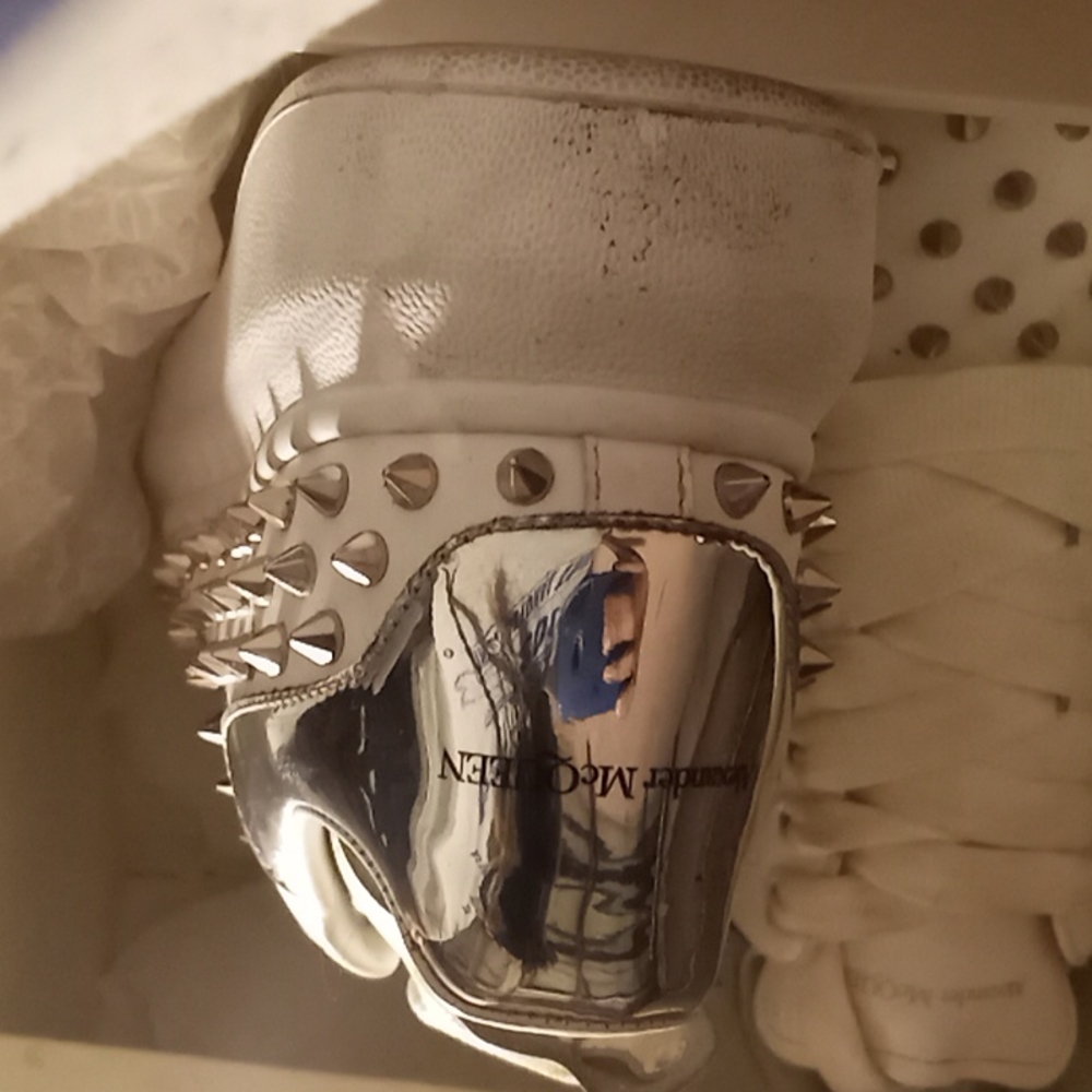 Alexander mcqueen - Picture 3 of 5